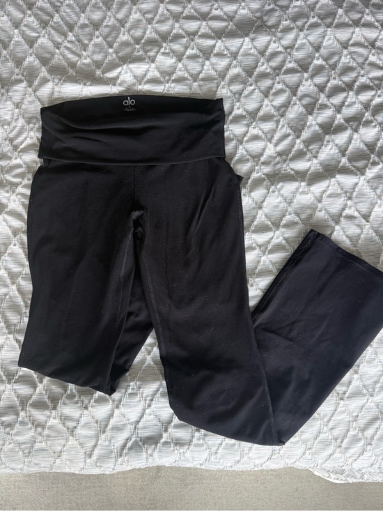 ALO Yoga Pants - ALO yoga Fold over boot cut leggings